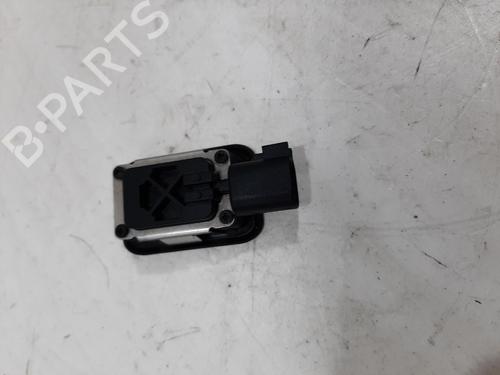 Tailgate handle JAGUAR I-PACE (X590) EV400 AWD | BP34478832C132 - Image 3