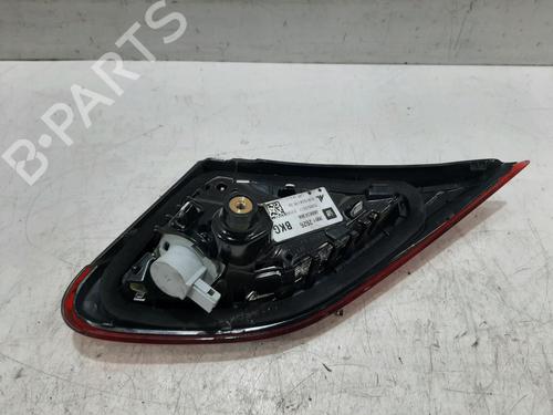 Right taillight VAUXHALL CORSA Mk IV (E) (X15) 1.4 | BP30517473C35