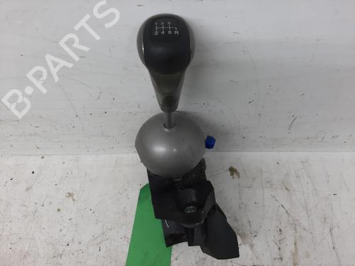 Used Gear lever HONDA CIVIC VIII Hatchback (FN, FK) 2.2 CTDi (FK3) (140 hp) 26835126