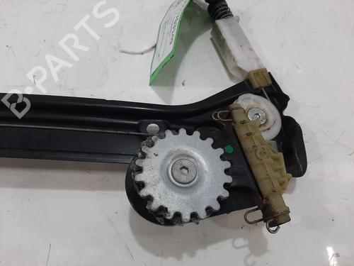 Front left window mechanism BMW 1 (F21) 120 d | BP36985970C22 - Image 2
