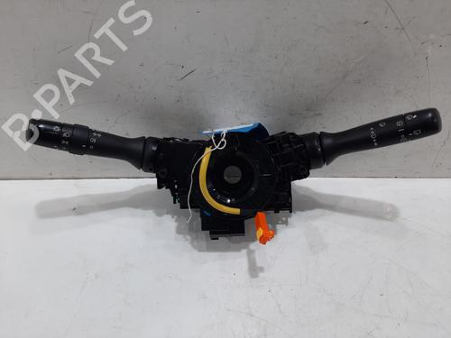 Commutateur TOYOTA AYGO (_B4_) 1.0 (KGB40) (69 hp) 31009542