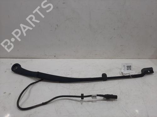 Used Front windshield wiper arm Front windshield wiper arm 30179696 30179696