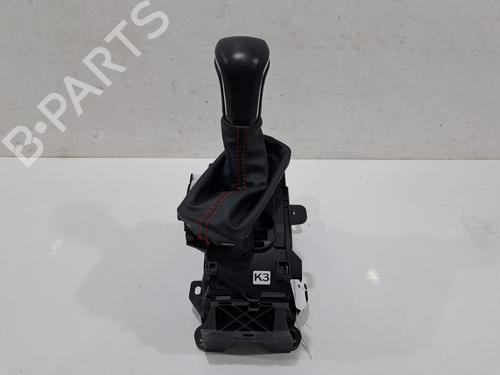 Used Gear lever TOYOTA COROLLA Estate (_E21_) 1.8 VVTi Hybrid (ZWE219) (140 hp) 32324179