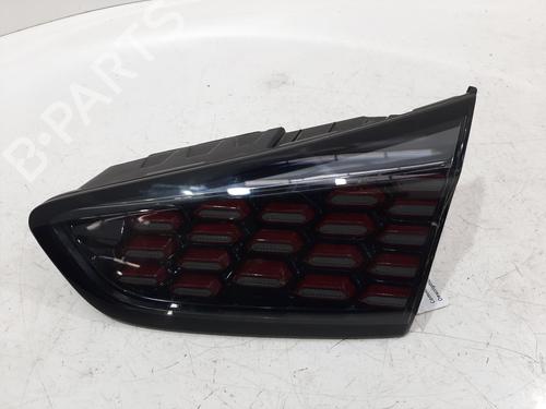 Feu arrière droit KIA XCEED (CD) 1.5 T-GDI (160 hp) 31978335