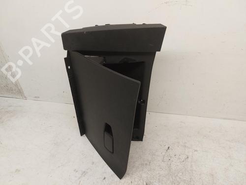 glove-box-bmw-2-gran-coupe-f44-2019-26747112 main image