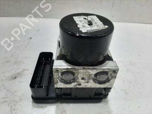 Used ABS pump FORD FOCUS III 1.0 EcoBoost (100 hp) 30896946