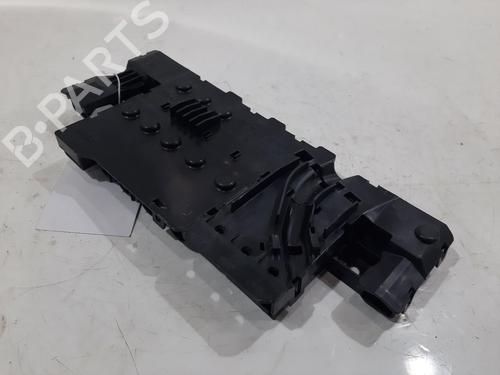 Fuse box LAND ROVER RANGE ROVER IV (L405) 4.4 SDV8 4x4 | BP29417604E1 