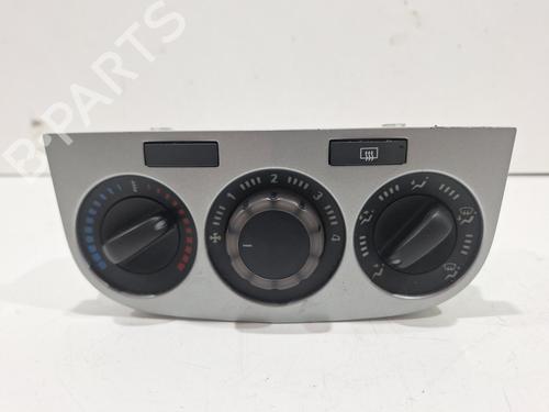 Used Climate control Climate control VAUXHALL CORSA Mk III (D) (S07) 1.0 i 12V (L08) (65 hp) 39983465 39983465