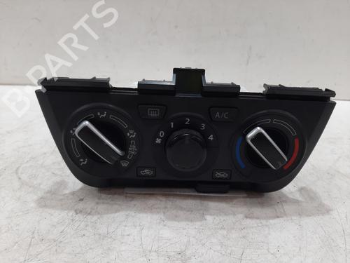 Used Climate control SUZUKI SWIFT V (AZ) 1.2 Hybrid (Mild Hybrid) (A2L412) (83 hp) 30324411