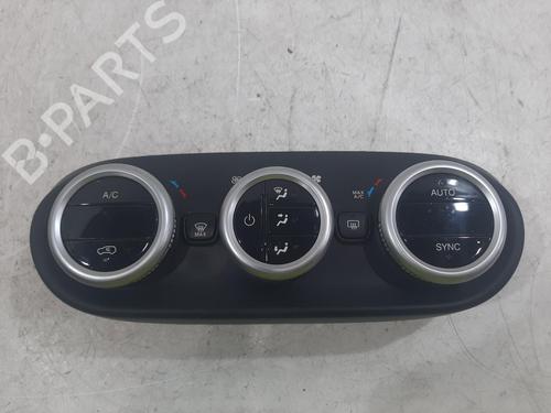 Used Climate control FIAT 500X (334_) 1.6 D Multijet (334AXA1B, 334AXA11) (120 hp) 26860638