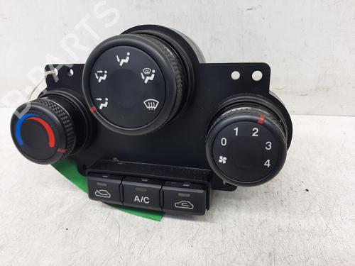 Climate control KIA CARENS II MPV (FJ) 2.0 CVVT | BP26808278I5 