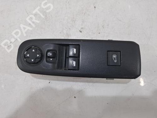 Used Right front window switch Right front window switch 38338824 38338824