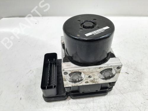 Used ABS pump ABS pump VOLVO V40 Hatchback (525) D2 (114 hp) 34179220 34179220