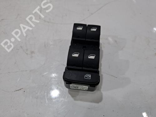 Used Right front window switch Right front window switch CITROËN C3 III (SX) 1.2 THP 110 (SXHNPS, SXHNZT, SXHNZ6) (110 hp) 40512580 40512580