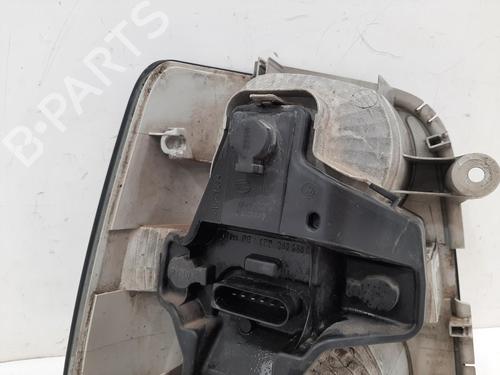 Right taillight VW TOURAN (1T1, 1T2) 2.0 TDI 16V | BP26871701C35 