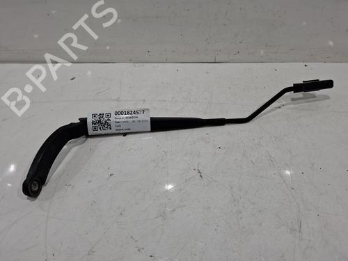 front-windshield-wiper-arm-renault-clio-iv-bh_-2012-2013-2014-2015-2016-2017-2018-2019-2020-2021-38973149 main image