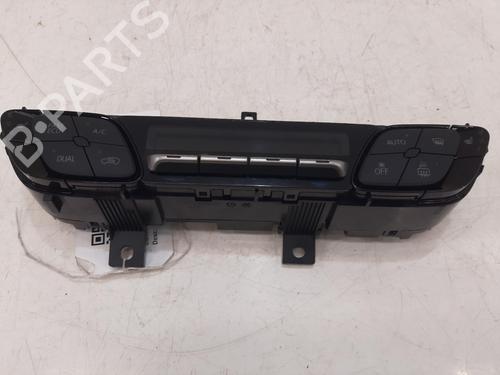 Used Climate control Climate control TOYOTA C-HR (_X1_) 2.0 Hybrid (MAXH10) (184 hp) 33435423 33435423