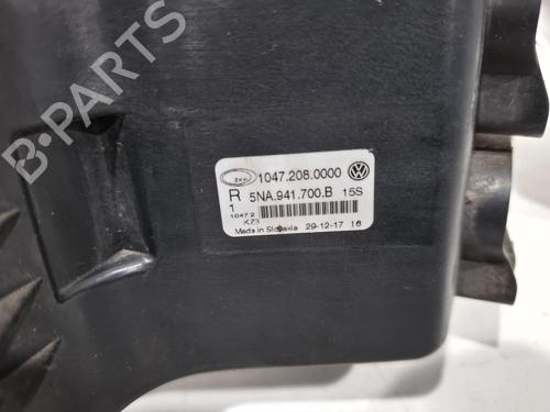 Right front fog light VW T-ROC (A11, D11) 1.5 TSI | BP38568844C31 - Image 2