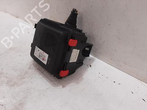 Sikringsdose VAUXHALL CORSA Mk V (F) 1.2 (101 hp) 32976583