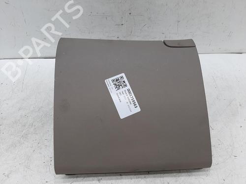 Used Glove box Glove box 37066905 37066905