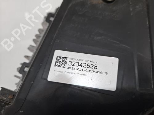 Left headlight VOLVO XC40 (536) T3 | BP39080631C28 - Image 2