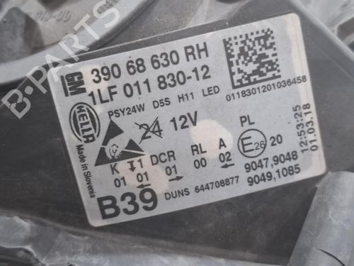 Used Right headlight Right headlight VAUXHALL CORSA Mk IV (E) (X15) 1.4 (150 hp) 39757214 39757214