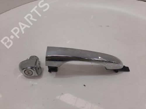 front-right-exterior-door-handle-fiat-500x-334_-2014-37647961 main image