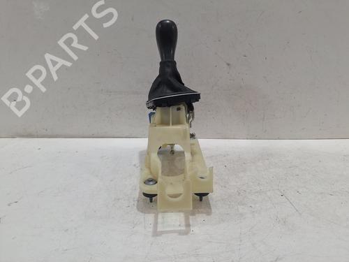 Gear lever VOLVO V40 Hatchback (525) D2 | BP32324930M90
