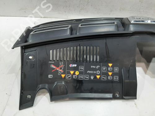 Gitter DACIA SANDERO II TCe 90 (B8M1, B8MA, B8AC) | BP32089122C40 