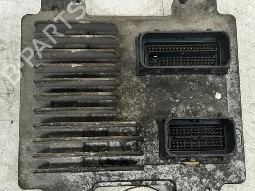 Control unit VAUXHALL CORSA Mk IV (E) (X15) 1.4 | BP26757081M11 