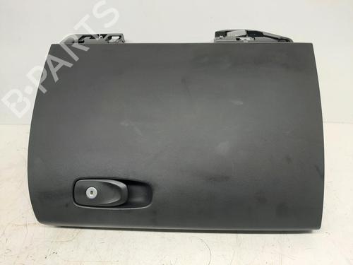 glove-box-volvo-xc60-ii-246-2017-26768205 main image