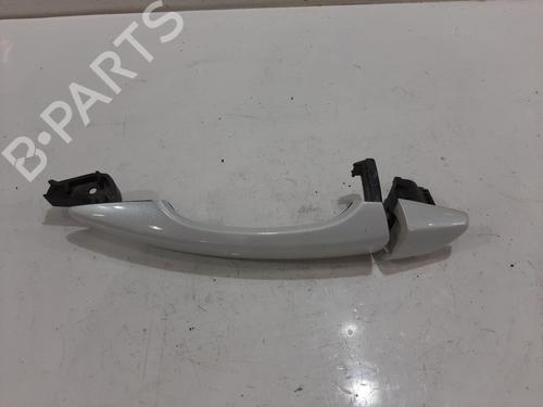 Udvendigt håndtag Udvendigt håndtag PEUGEOT 3008 II SUV (MC_, MR_, MJ_, M4_) 1.6 BlueHDi 120 (120 hp) 36290156 36290156