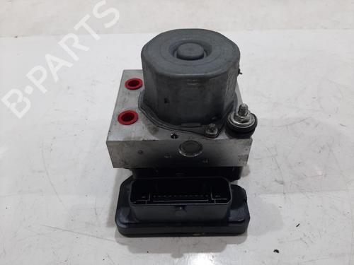 Used ABS pump VAUXHALL CORSA Mk IV (E) (X15) 1.4 (90 hp) 31009680