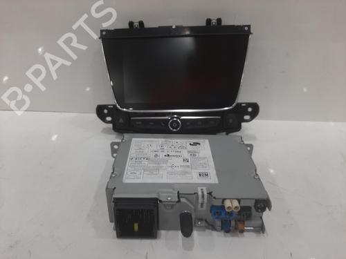 Used Radio VAUXHALL CROSSLAND X / CROSSLAND (P17) 1.2 (75) (131 hp) 26764614