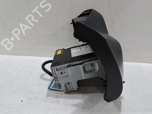 Used Radio HONDA JAZZ III (GE_, GG_, GP_, ZA_) 1.3 i (GE6, GG3, GG6) (100 hp) 29637307