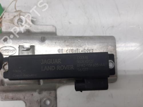 Antenne/Base JAGUAR F-TYPE Coupe (X152) 5.0 SCV8 SVR / SCV8 P575 R | BP26867660C140 - Image 2