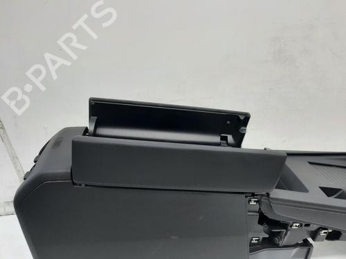 Middle console PEUGEOT 308 SW III (FC_, FJ_, FR_, F4_, FN_) BlueHDi 130 (FCYHZL, FCYHZT) | BP28053216I22 