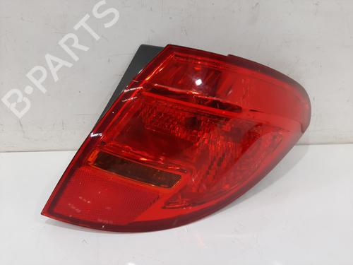 Used Right taillight VAUXHALL MERIVA Mk II (B) (S10) 1.4 (101 hp) 29471561