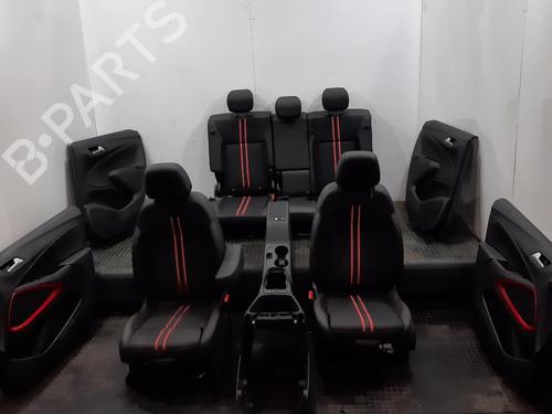Used Seats set VAUXHALL CROSSLAND X / CROSSLAND (P17) 1.2 (75) (131 hp) 30609064
