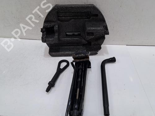 Reservehjul kit FORD FIESTA VI (CB1, CCN) 1.6 Ti (120 hp) 32478462