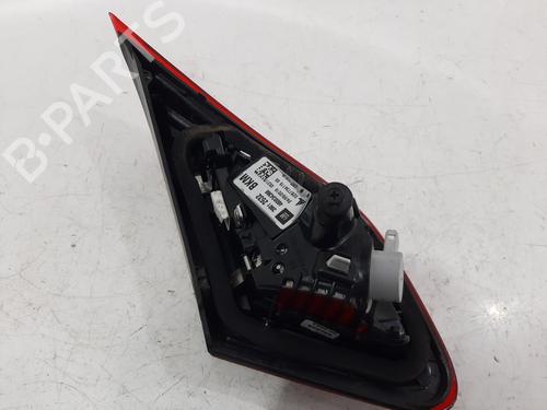 Right taillight VAUXHALL CORSA Mk IV (E) (X15) 1.4 | BP31978240C35