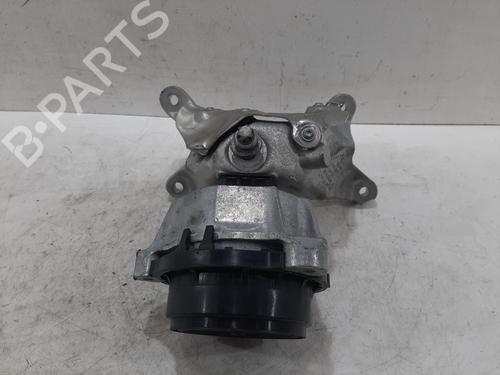 Used Engine mount BMW X4 (G02, F98) xDrive M40 i (387 hp) 32379979