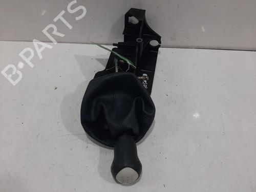 Used Gear lever Gear lever 37458439 37458439