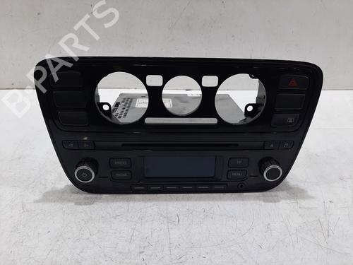 Used Radio VW UP! (121, 122, BL1, BL2, BL3, 123) 1.0 (60 hp) 30406701