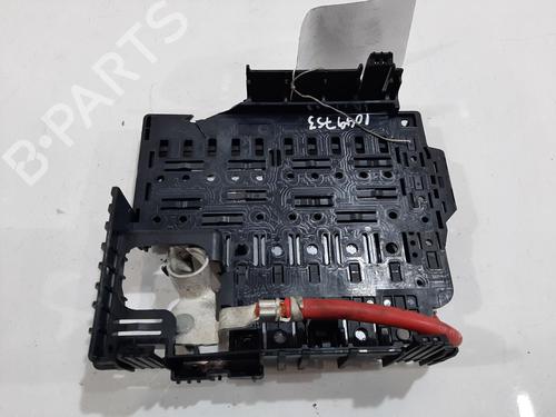 Fuse box LAND ROVER RANGE ROVER EVOQUE (L551) 2.0 D165 | BP36046695E1 - Image 4