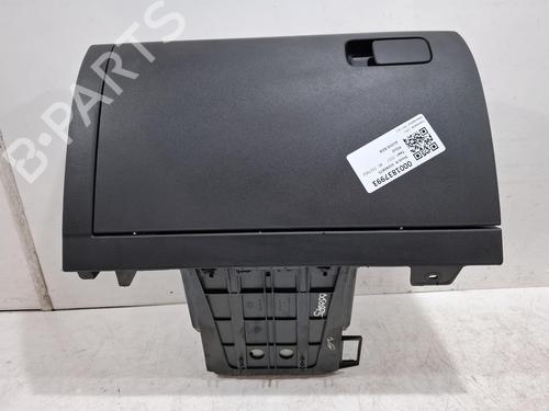Used Glove box Glove box 39594720 39594720