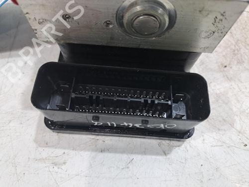 Used ABS pump BMW 3 (E90) 318 i (143 hp) 30496234