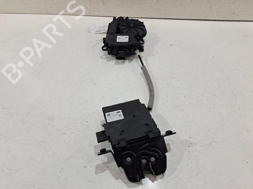 Bagklap lås JAGUAR F-PACE (X761) 2.0 TD4 AWD (180 hp) 31537798