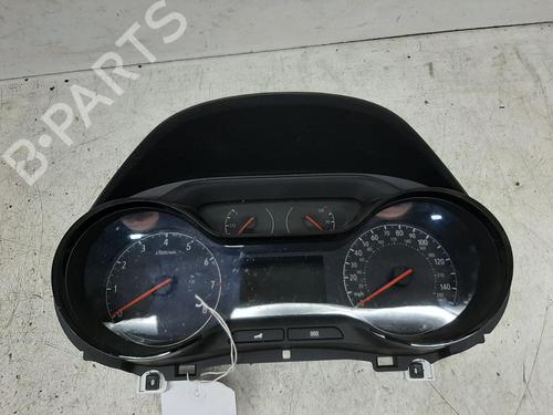 Used Instrument cluster VAUXHALL CROSSLAND X / CROSSLAND (P17) 1.2 (75) (110 hp) 26836409