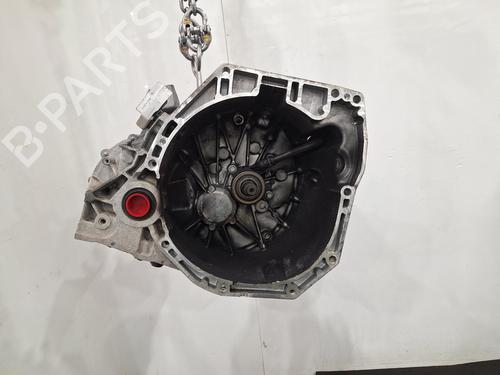 Used Gearbox Gearbox NISSAN JUKE (F15) 1.2 DIG-T (115 hp) 33318799 33318799